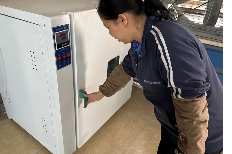 high low temperature material test