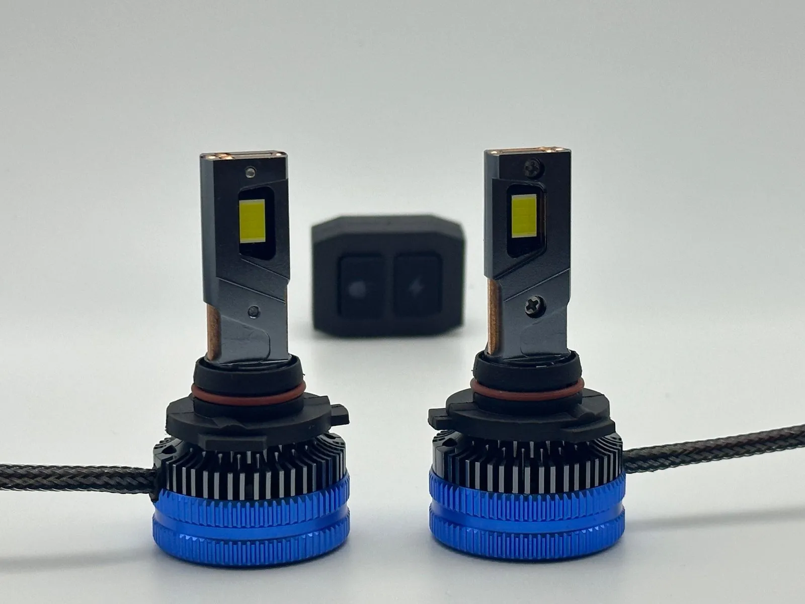 lezen m35 300w 9005 led headlight bulb.webp